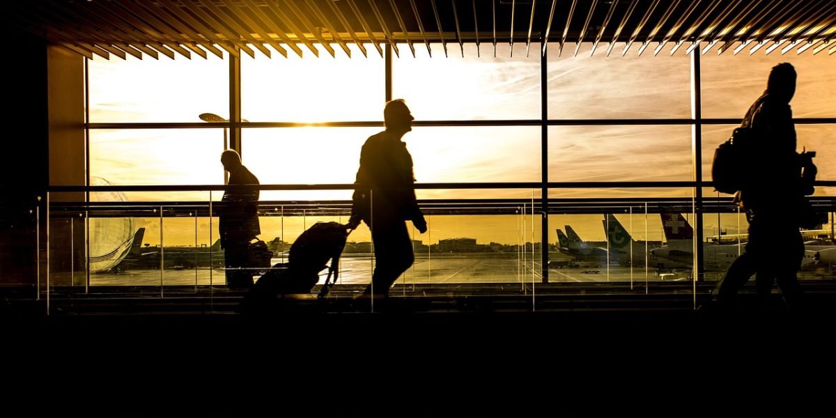 Managing the effects of jet lag while traveling requires intentional strategies to adjust your sleep.